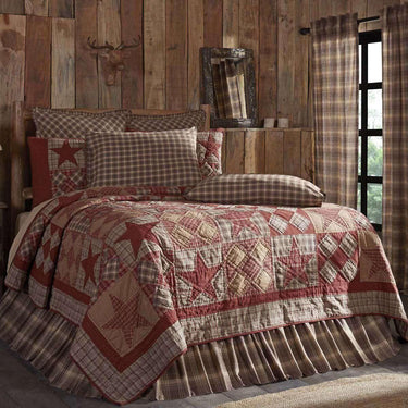Dawson Star Queen Quilt 94Wx94L VHC Brands - The Fox Decor
